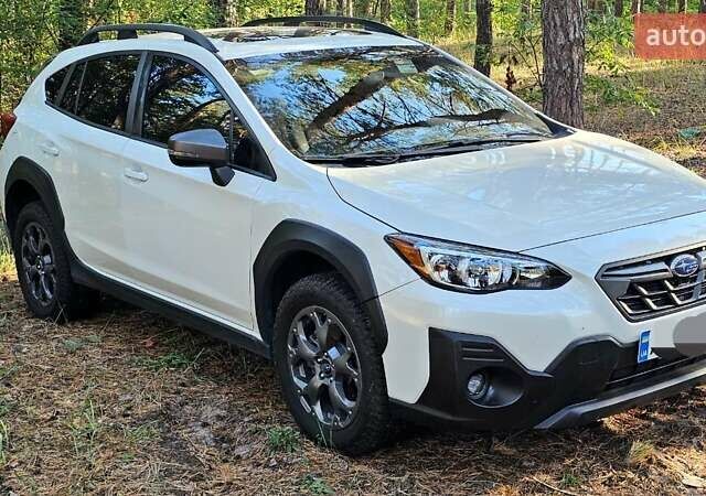 Белый Субару Crosstrek, объемом двигателя 2.5 л и пробегом 57 тыс. км за 20100 $, фото 1 на Automoto.ua