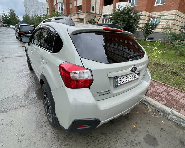 Бежевий Субару Crosstrek, об'ємом двигуна 2 л та пробігом 170 тис. км за 9900 $, фото 2 на Automoto.ua