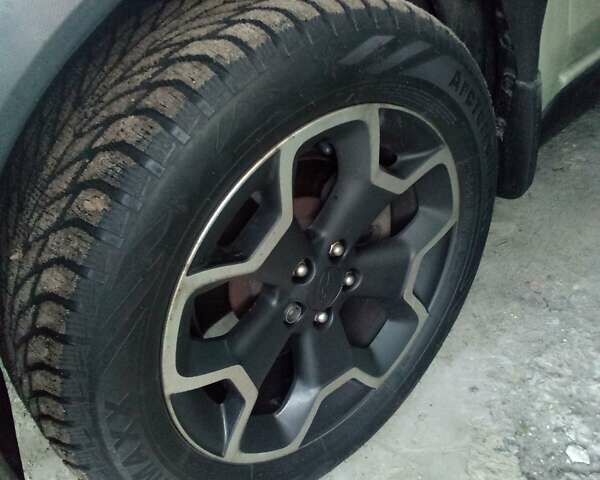 Бежевый Субару Crosstrek, объемом двигателя 2 л и пробегом 114 тыс. км за 11000 $, фото 5 на Automoto.ua