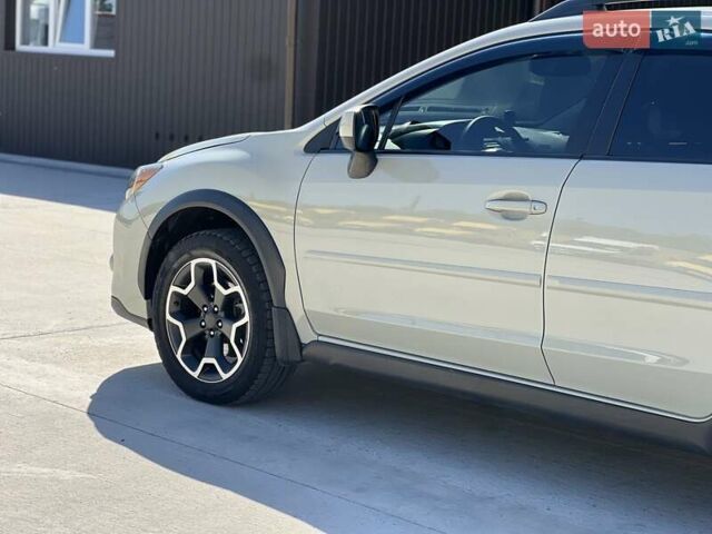Бежевый Субару Crosstrek, объемом двигателя 1.99 л и пробегом 212 тыс. км за 12600 $, фото 7 на Automoto.ua