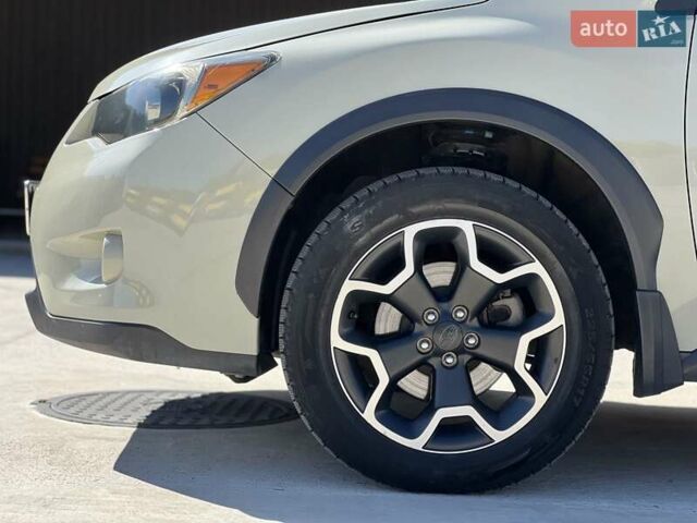Бежевый Субару Crosstrek, объемом двигателя 1.99 л и пробегом 212 тыс. км за 12600 $, фото 6 на Automoto.ua