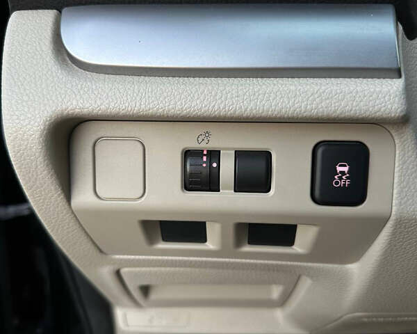 Чорний Субару Crosstrek, об'ємом двигуна 2 л та пробігом 173 тис. км за 10999 $, фото 27 на Automoto.ua
