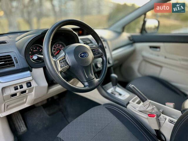 Чорний Субару Crosstrek, об'ємом двигуна 2 л та пробігом 173 тис. км за 10999 $, фото 8 на Automoto.ua