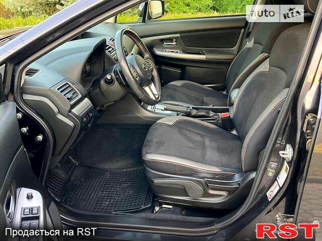 Черный Субару Crosstrek, объемом двигателя 2 л и пробегом 219 тыс. км за 9900 $, фото 4 на Automoto.ua