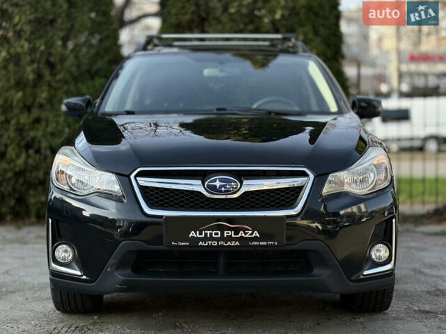 Черный Субару Crosstrek, объемом двигателя 2 л и пробегом 60 тыс. км за 16000 $, фото 2 на Automoto.ua