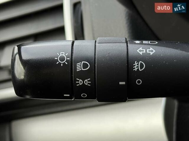 Черный Субару Crosstrek, объемом двигателя 2 л и пробегом 115 тыс. км за 13500 $, фото 22 на Automoto.ua