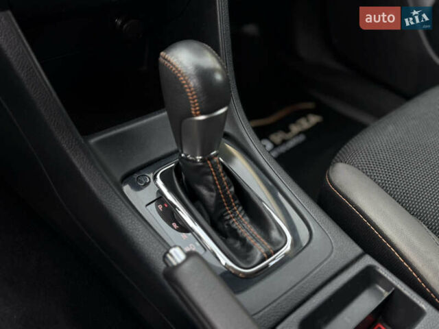 Черный Субару Crosstrek, объемом двигателя 2 л и пробегом 60 тыс. км за 16000 $, фото 46 на Automoto.ua