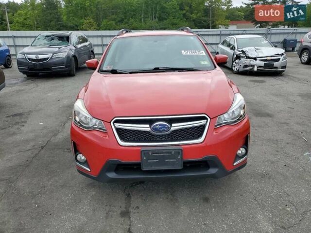 Красный Субару Crosstrek, объемом двигателя 2 л и пробегом 160 тыс. км за 2400 $, фото 4 на Automoto.ua