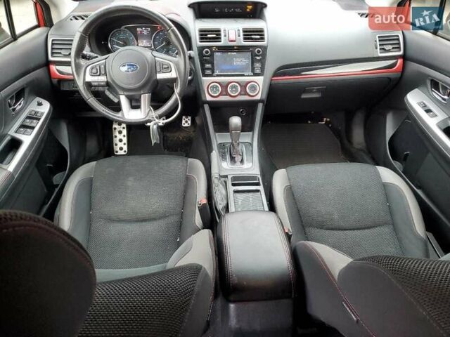 Красный Субару Crosstrek, объемом двигателя 2 л и пробегом 160 тыс. км за 2400 $, фото 7 на Automoto.ua