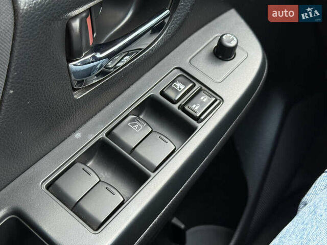 Сірий Субару Crosstrek, об'ємом двигуна 2 л та пробігом 112 тис. км за 10500 $, фото 19 на Automoto.ua