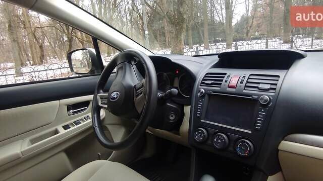 Серый Субару Crosstrek, объемом двигателя 2 л и пробегом 130 тыс. км за 11200 $, фото 16 на Automoto.ua