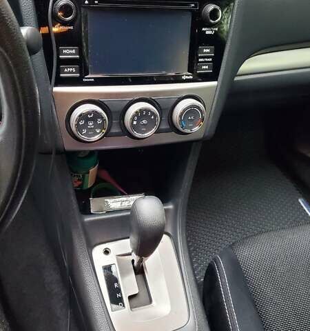 Серый Субару Crosstrek, объемом двигателя 2 л и пробегом 150 тыс. км за 11000 $, фото 13 на Automoto.ua