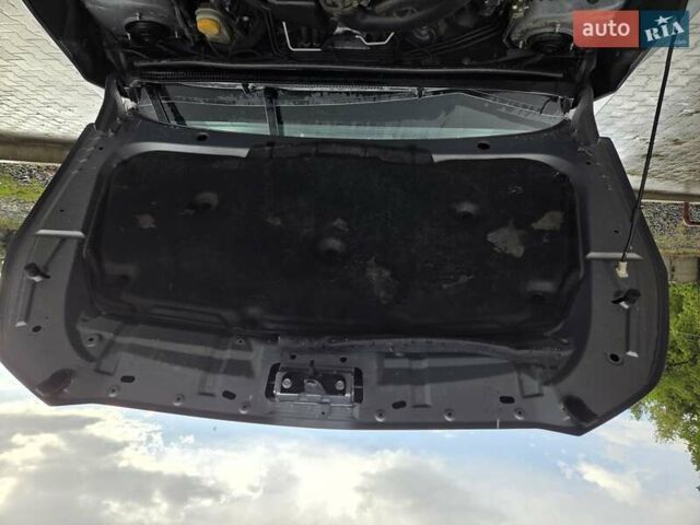 Серый Субару Crosstrek, объемом двигателя 2 л и пробегом 188 тыс. км за 9500 $, фото 18 на Automoto.ua