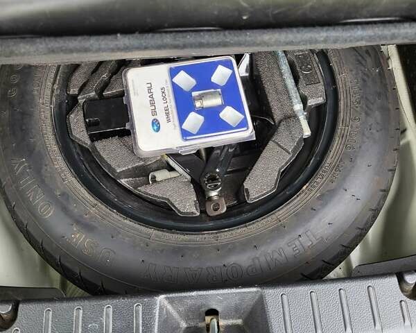 Серый Субару Crosstrek, объемом двигателя 2 л и пробегом 177 тыс. км за 12200 $, фото 13 на Automoto.ua