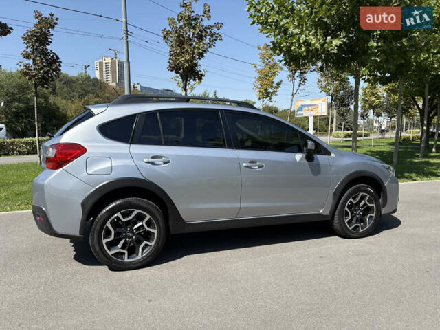 Серый Субару Crosstrek, объемом двигателя 2 л и пробегом 128 тыс. км за 13200 $, фото 7 на Automoto.ua