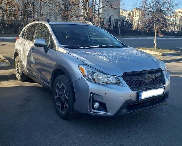 Серый Субару Crosstrek, объемом двигателя 2 л и пробегом 72 тыс. км за 13900 $, фото 3 на Automoto.ua