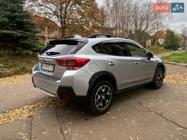 Серый Субару Crosstrek, объемом двигателя 2 л и пробегом 204 тыс. км за 14000 $, фото 5 на Automoto.ua