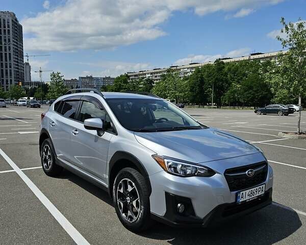 Серый Субару Crosstrek, объемом двигателя 2 л и пробегом 201 тыс. км за 12500 $, фото 1 на Automoto.ua