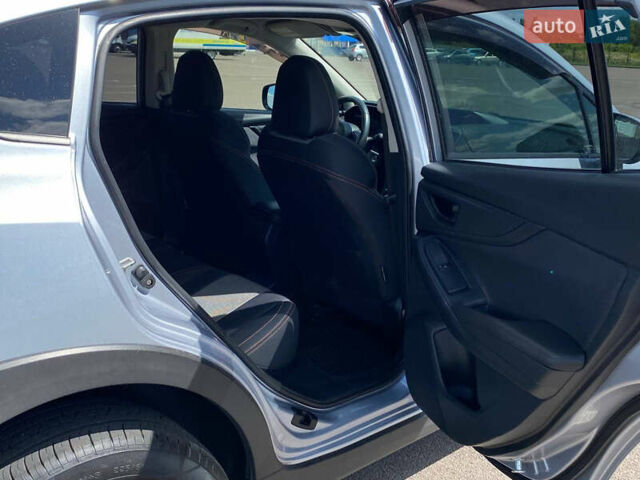 Серый Субару Crosstrek, объемом двигателя 2 л и пробегом 203 тыс. км за 13700 $, фото 16 на Automoto.ua