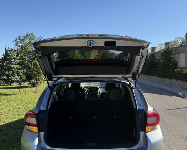 Серый Субару Crosstrek, объемом двигателя 2 л и пробегом 120 тыс. км за 15500 $, фото 4 на Automoto.ua