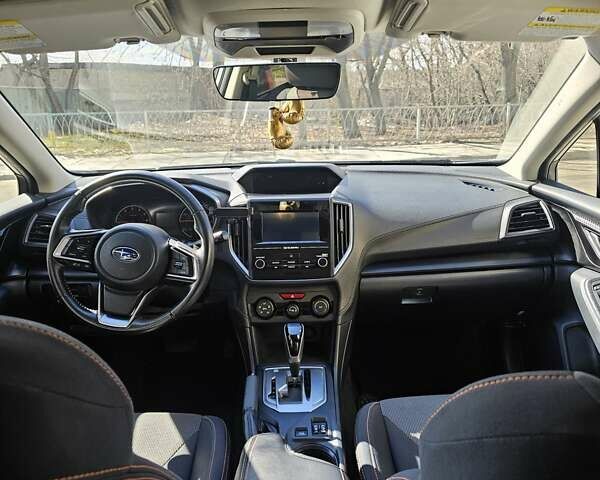 Серый Субару Crosstrek, объемом двигателя 2 л и пробегом 201 тыс. км за 12500 $, фото 9 на Automoto.ua