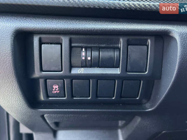 Серый Субару Crosstrek, объемом двигателя 2 л и пробегом 77 тыс. км за 14200 $, фото 21 на Automoto.ua