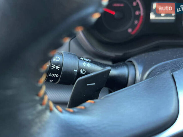 Серый Субару Crosstrek, объемом двигателя 2 л и пробегом 77 тыс. км за 14200 $, фото 20 на Automoto.ua
