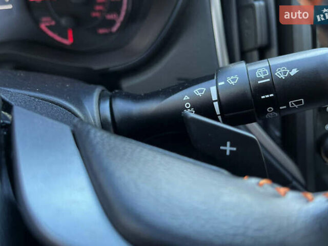 Серый Субару Crosstrek, объемом двигателя 2 л и пробегом 77 тыс. км за 14200 $, фото 19 на Automoto.ua