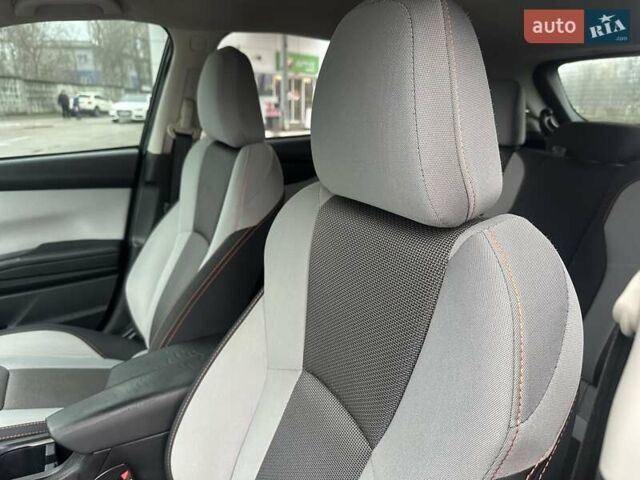 Серый Субару Crosstrek, объемом двигателя 2 л и пробегом 70 тыс. км за 9850 $, фото 16 на Automoto.ua
