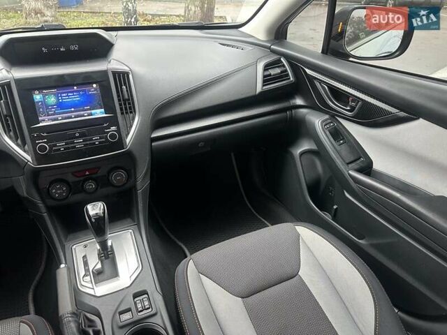 Серый Субару Crosstrek, объемом двигателя 2 л и пробегом 70 тыс. км за 9850 $, фото 25 на Automoto.ua