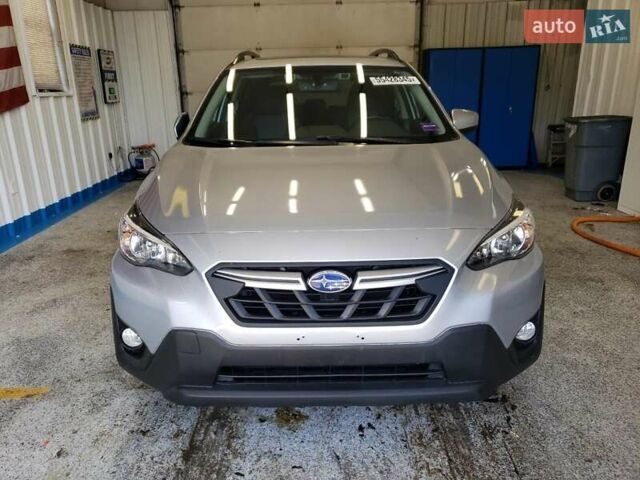 Серый Субару Crosstrek, объемом двигателя 2 л и пробегом 62 тыс. км за 3000 $, фото 4 на Automoto.ua