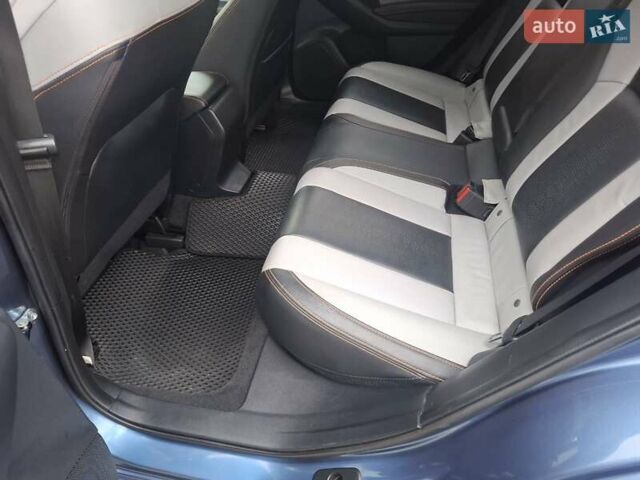 Синий Субару Crosstrek, объемом двигателя 2 л и пробегом 109 тыс. км за 17000 $, фото 13 на Automoto.ua