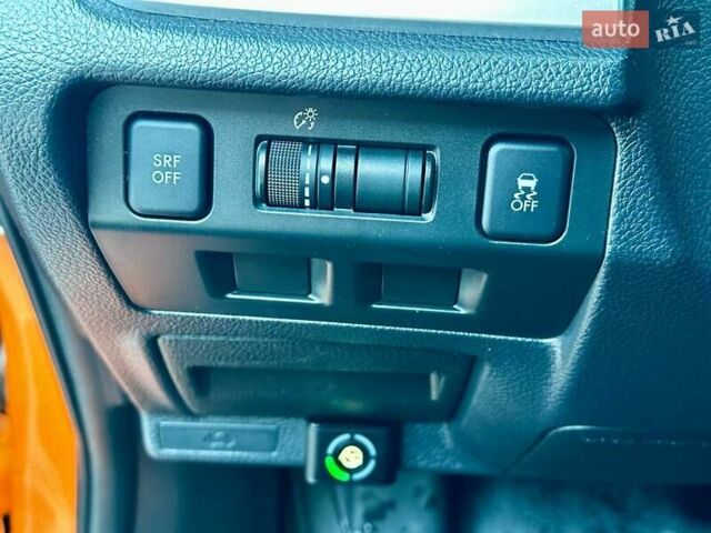 Помаранчевий Субару Crosstrek, об'ємом двигуна 2 л та пробігом 197 тис. км за 10999 $, фото 24 на Automoto.ua