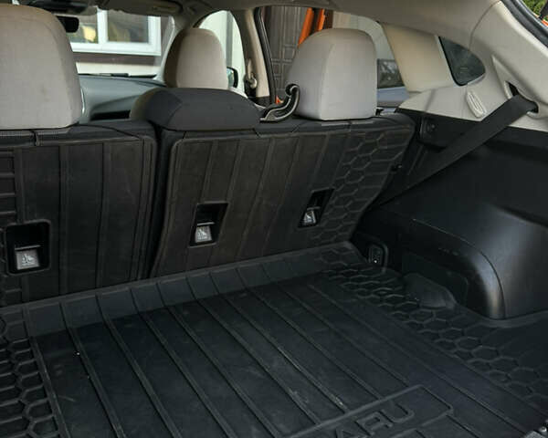 Помаранчевий Субару Crosstrek, об'ємом двигуна 2 л та пробігом 128 тис. км за 16000 $, фото 11 на Automoto.ua