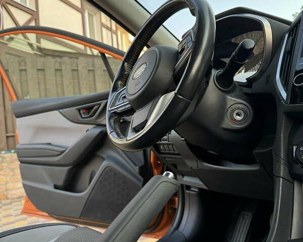 Помаранчевий Субару Crosstrek, об'ємом двигуна 2 л та пробігом 128 тис. км за 16000 $, фото 16 на Automoto.ua