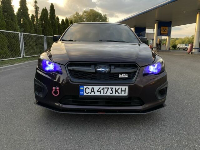 Коричневий Субару Impreza WRX, об'ємом двигуна 2 л та пробігом 250 тис. км за 8500 $, фото 2 на Automoto.ua
