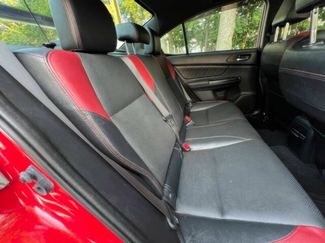 Красный Субару Impreza WRX, объемом двигателя 2.5 л и пробегом 89 тыс. км за 11500 $, фото 10 на Automoto.ua