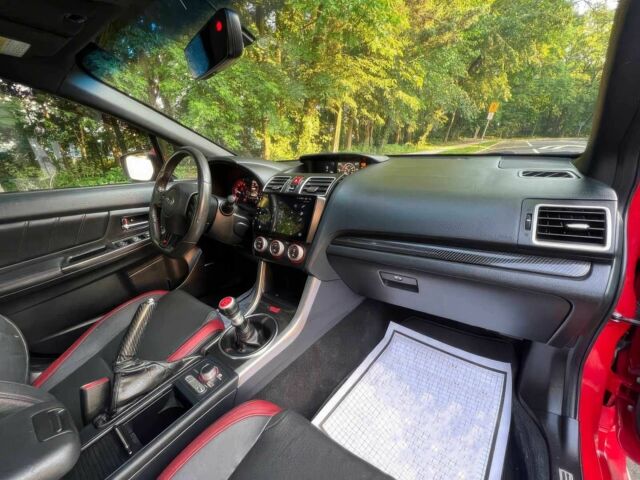 Красный Субару Impreza WRX, объемом двигателя 2.5 л и пробегом 89 тыс. км за 11500 $, фото 8 на Automoto.ua