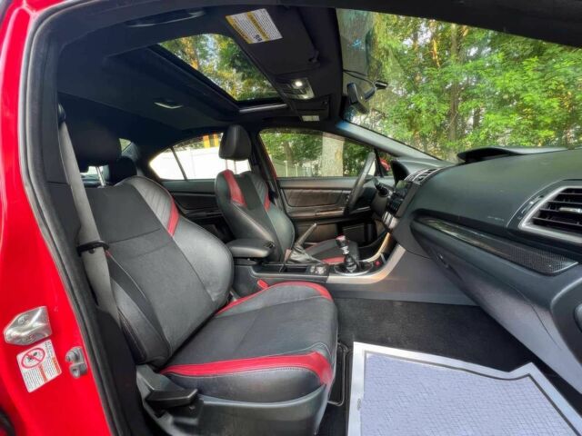 Красный Субару Impreza WRX, объемом двигателя 2.5 л и пробегом 89 тыс. км за 11500 $, фото 7 на Automoto.ua