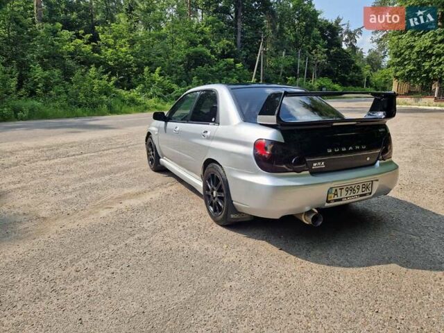 Серый Субару Impreza WRX, объемом двигателя 2 л и пробегом 186 тыс. км за 5500 $, фото 4 на Automoto.ua