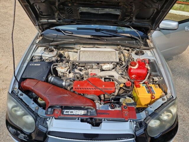 Серый Субару Impreza WRX, объемом двигателя 2 л и пробегом 186 тыс. км за 5700 $, фото 7 на Automoto.ua