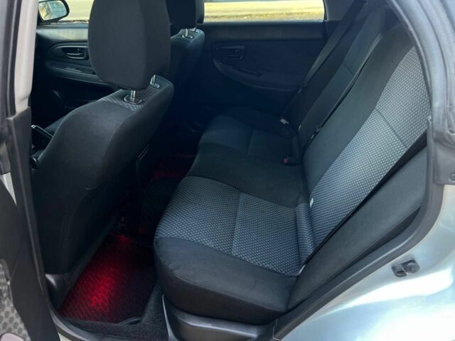 Сірий Субару Impreza WRX, об'ємом двигуна 1.5 л та пробігом 237 тис. км за 3750 $, фото 6 на Automoto.ua