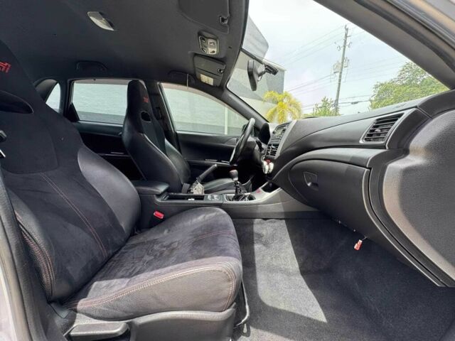 Сірий Субару Impreza WRX, об'ємом двигуна 2.5 л та пробігом 147 тис. км за 7500 $, фото 7 на Automoto.ua