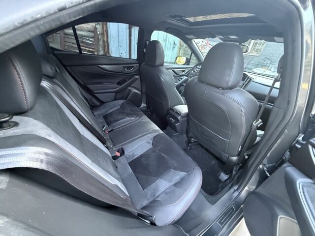 Серый Субару Impreza WRX, объемом двигателя 2.4 л и пробегом 52 тыс. км за 23000 $, фото 8 на Automoto.ua