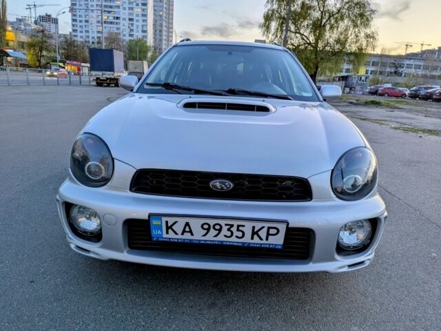 Серый Субару Impreza WRX, объемом двигателя 2 л и пробегом 222 тыс. км за 12000 $, фото 10 на Automoto.ua