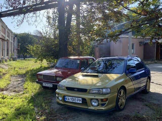Синий Субару Impreza WRX, объемом двигателя 2 л и пробегом 220 тыс. км за 4700 $, фото 2 на Automoto.ua
