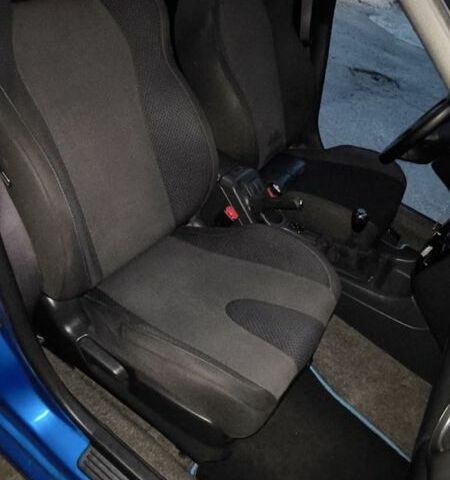 Синий Субару Impreza WRX, объемом двигателя 2 л и пробегом 235 тыс. км за 7500 $, фото 7 на Automoto.ua