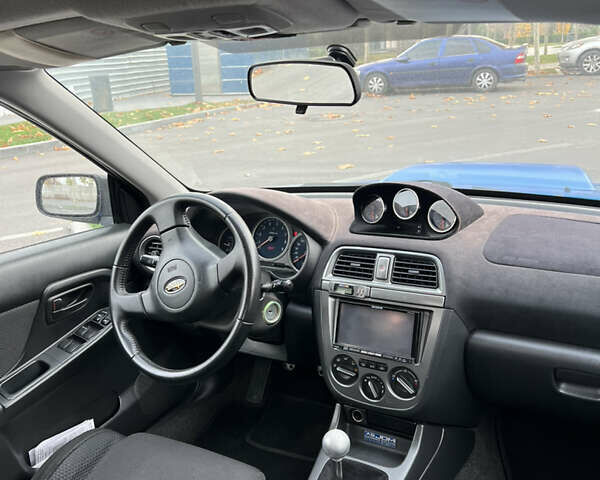 Синій Субару Impreza WRX, об'ємом двигуна 2 л та пробігом 246 тис. км за 7500 $, фото 9 на Automoto.ua