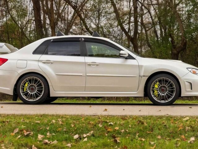 Білий Субару Імпреза ВРХ СТІ, об'ємом двигуна 2.5 л та пробігом 83 тис. км за 3100 $, фото 5 на Automoto.ua