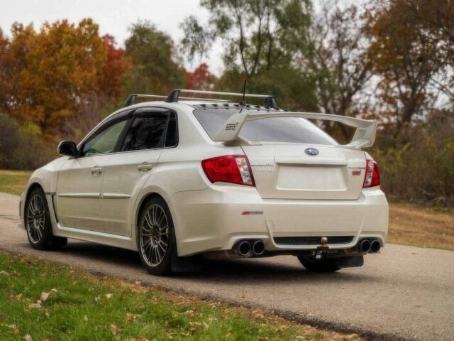 Білий Субару Імпреза ВРХ СТІ, об'ємом двигуна 2.5 л та пробігом 83 тис. км за 3100 $, фото 2 на Automoto.ua